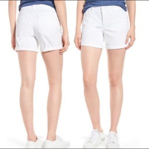 Wit & Wisdom Optic White 22W Shorts NWT